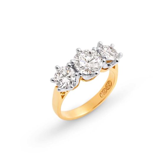 6 Crazy Facts about engagement rings from Brett's Jewellers