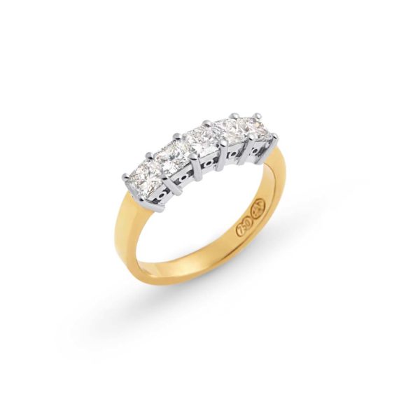 Brett's Jewellers 18ct yellow gold diamond ring